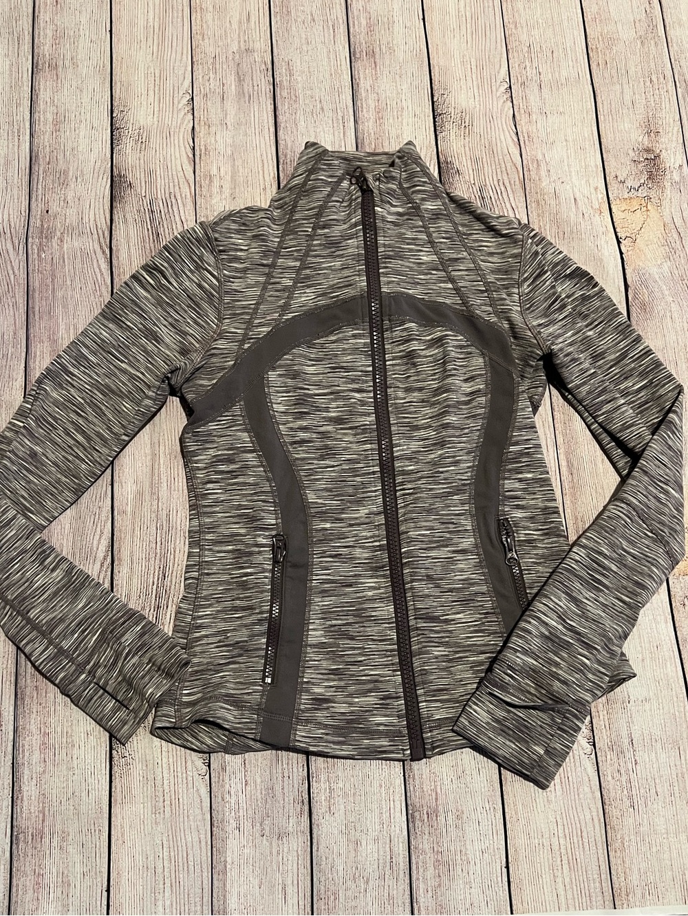 Lululemon Define Jacket Heathered Grey Purple US 6